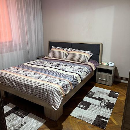 Apartament Bld N Titulescu Craiova Eksteriør bilde